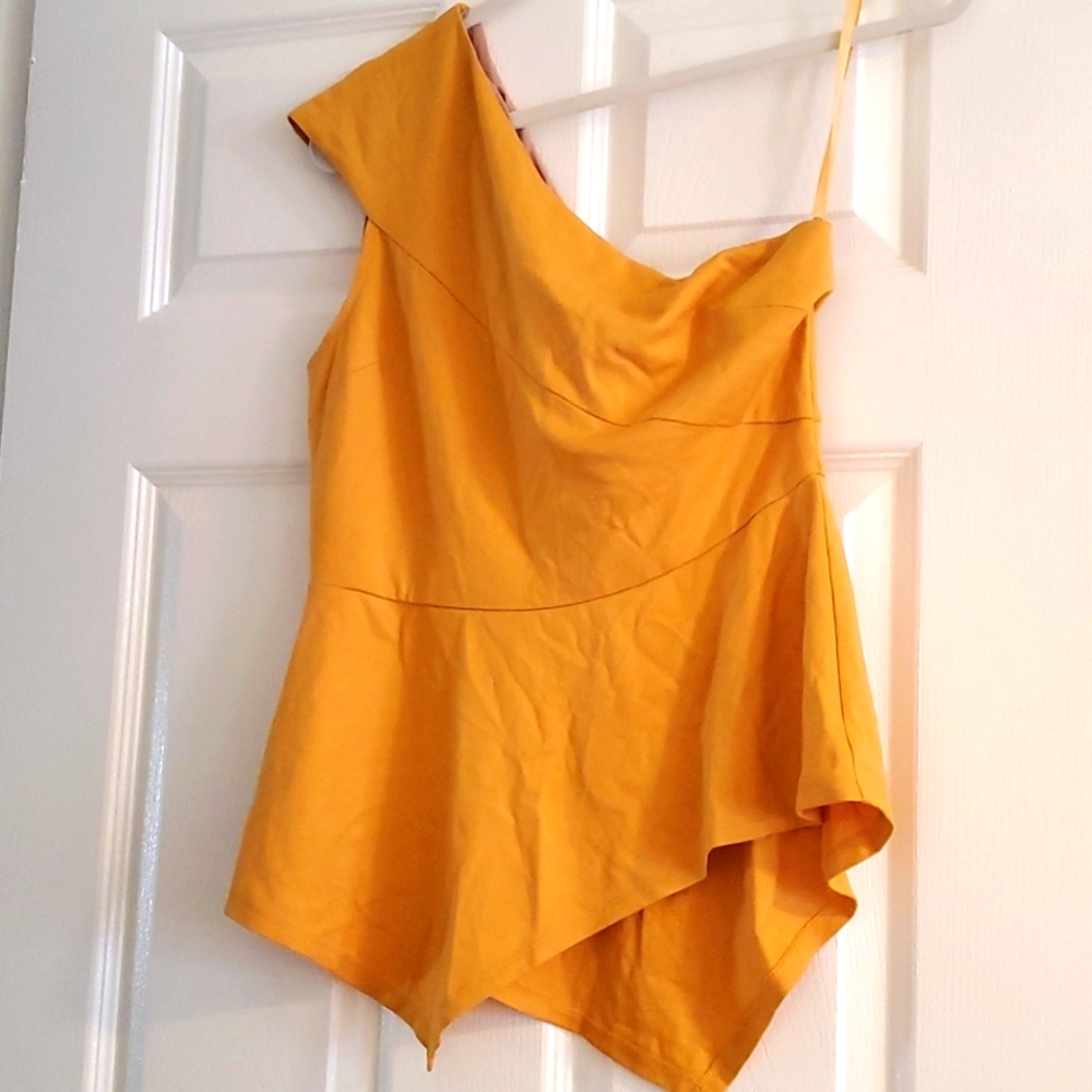 Bcbg one shoulder top
